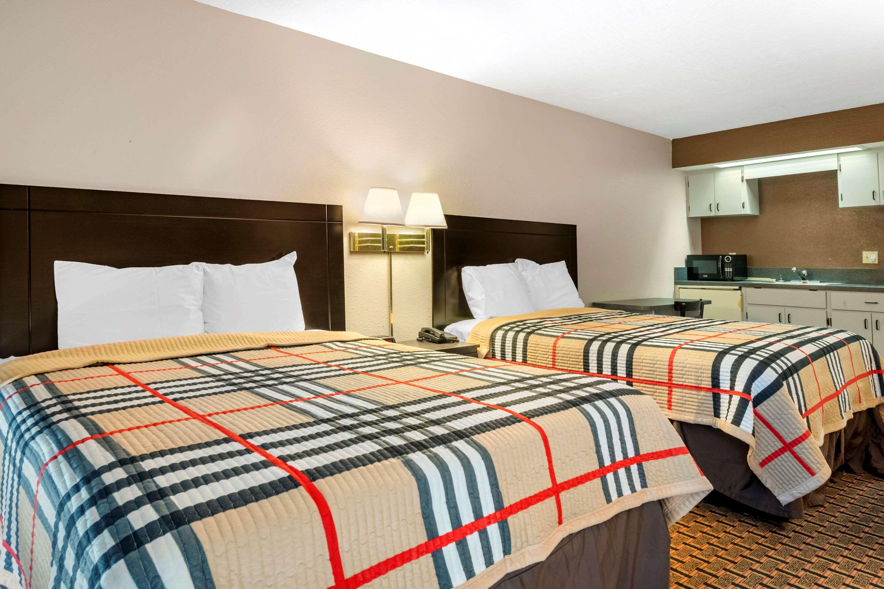 Rodeway Inn New Port Richey Εξωτερικό φωτογραφία