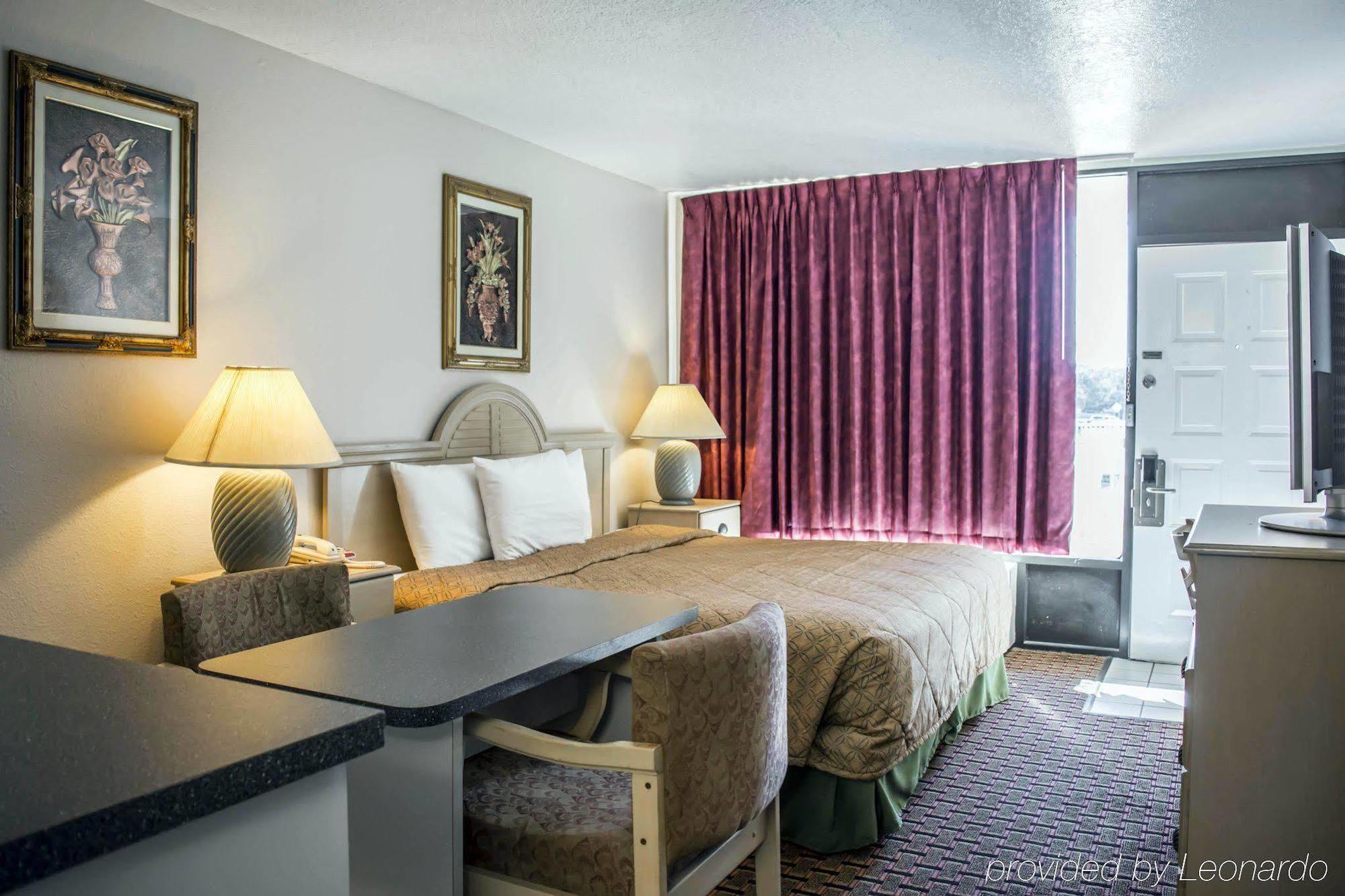 Rodeway Inn New Port Richey Εξωτερικό φωτογραφία